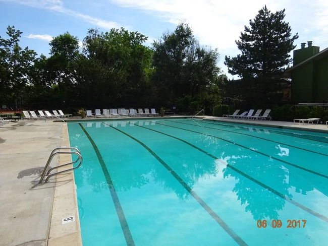 property at 2800 Kalmia Ave
