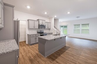 549 Elizabeth Ave in Albemarle, NC - Building Photo - Building Photo