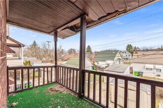 4929 E 109th St-Unit -2/UP in Garfield Heights, OH - Building Photo - Building Photo