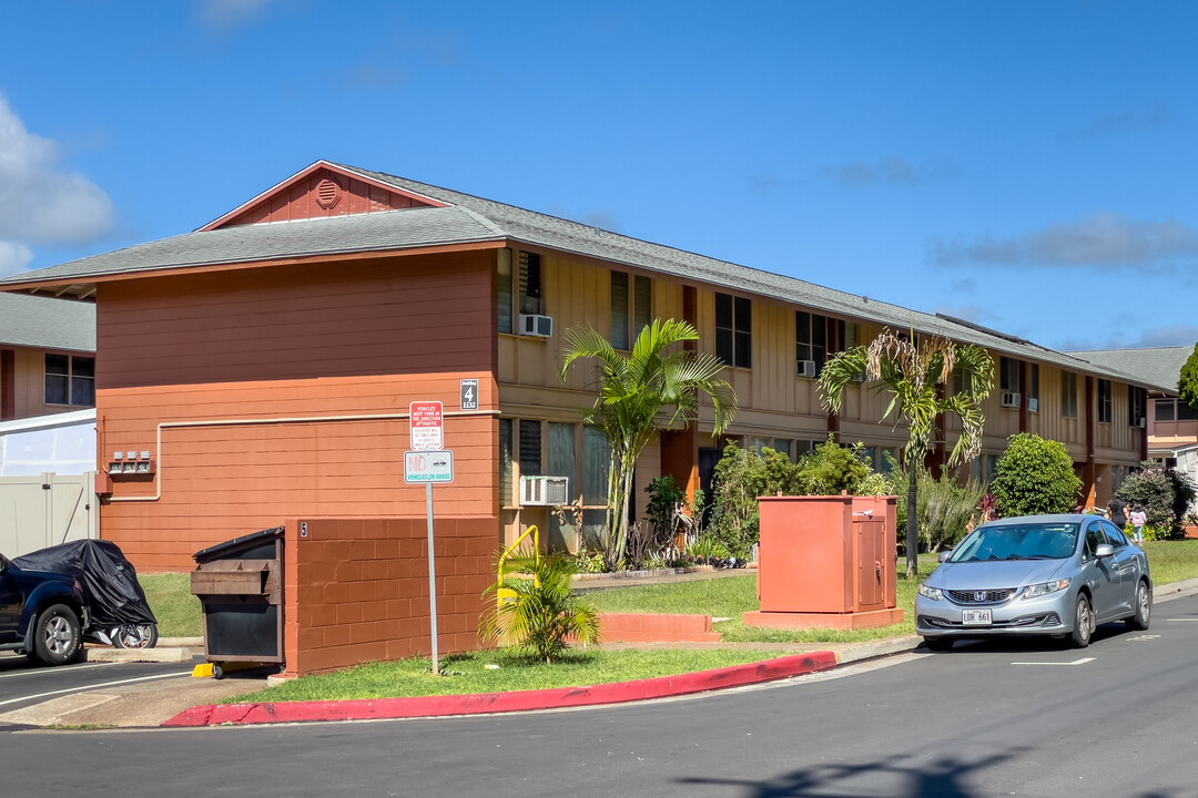 Hale Ola in Pearl City, HI - Foto de edificio