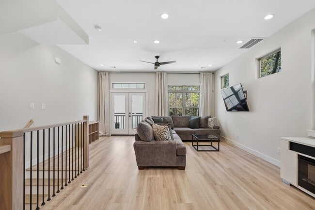 property at 5320 Creekmont Timbers Trl
