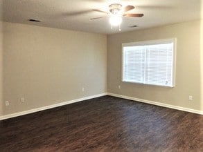 1067 Briar Rose Ln in Ladson, SC - Building Photo - Building Photo