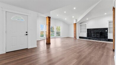 5748 N Graham Rd in Springdale, AR - Building Photo - Building Photo