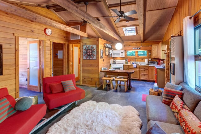 1 Swart Rd, Unit SI ID1492968P