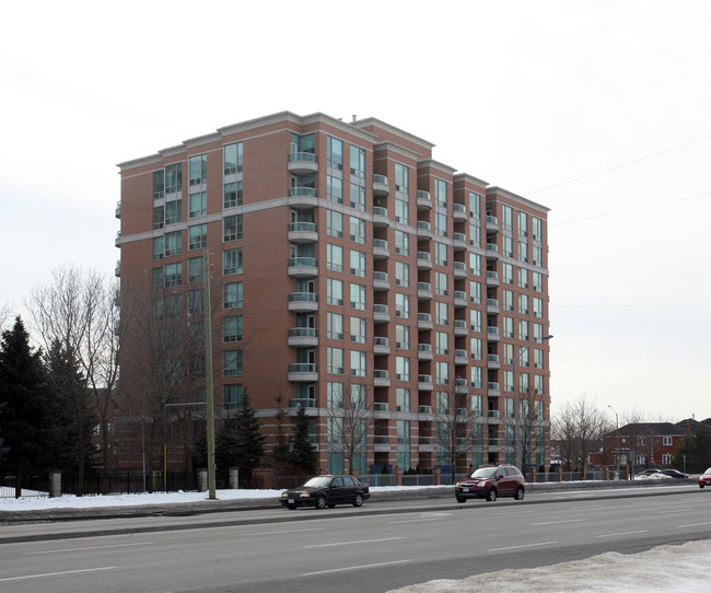 745 New Westminster Dr in Vaughan, ON - Building Photo - Building Photo