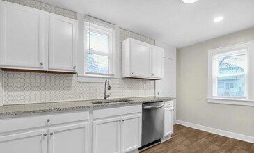 1701 Kent St in Columbus, OH - Building Photo - Building Photo
