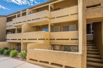 1331 W Baseline Rd in Mesa, AZ - Building Photo - Building Photo