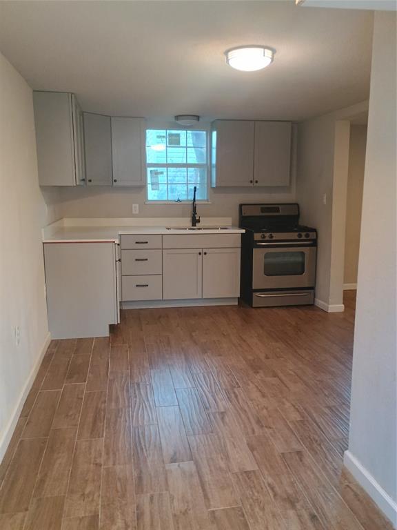 605 E Hunnicutt St-Unit -B in Baytown, TX - Building Photo - Building Photo