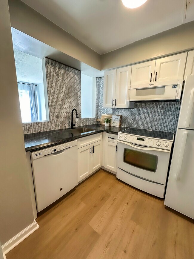 property at 38320 North Ln