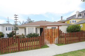 1763 Glendon Ave in Los Angeles, CA - Building Photo - Building Photo