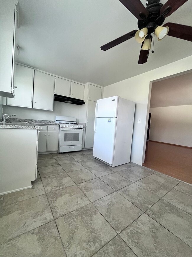 25229 Taylor St in Loma Linda, CA - Building Photo - Building Photo