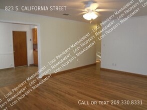 823 S California St in Lodi, CA - Building Photo - Building Photo