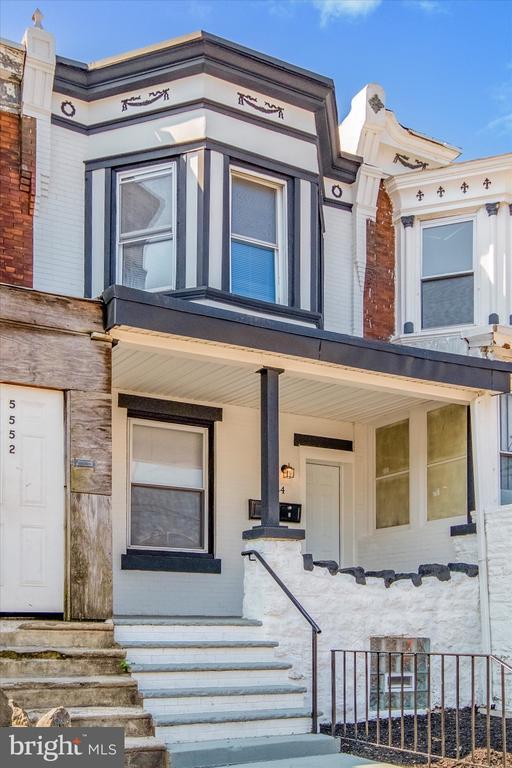 5554 Lansdowne Ave