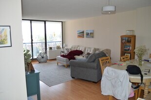 60 Longwood Ave in Brookline, MA - Building Photo