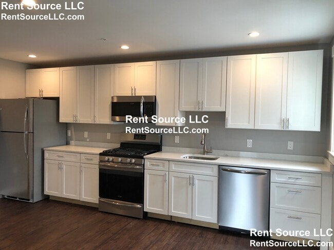 39 Gilman St, Unit 1