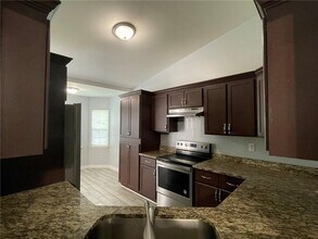2471 Honeycomb Way in Duluth, GA - Building Photo - Building Photo