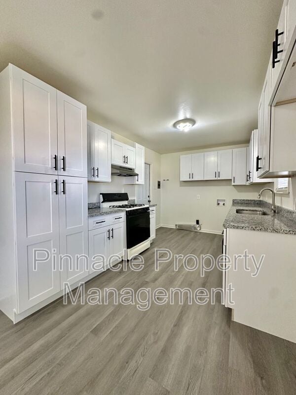 2632 Raney St in San Angelo, TX - Foto de edificio - Building Photo