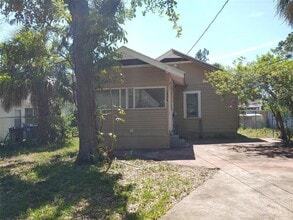 1924 30th St S in St. Petersburg, FL - Building Photo - Building Photo