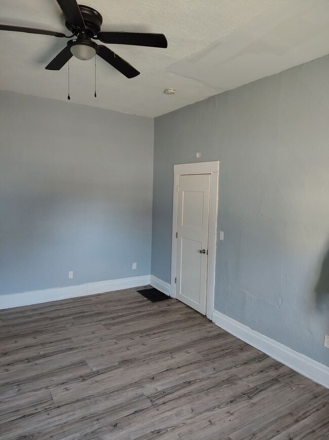 1100 S 13th St in Springfield, IL - Building Photo - Building Photo