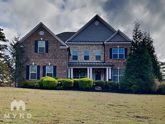 property at 2995 Manorview Ln