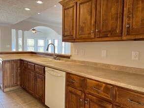 17 Brooksies Pond Cv in Jackson, TN - Building Photo - Building Photo
