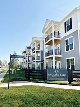 Kingsley Park in Canal Winchester, OH - Foto de edificio - Building Photo