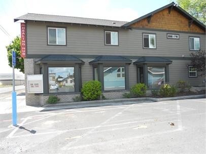 219 NW 6th St-Unit -2 in Redmond, OR - Foto de edificio