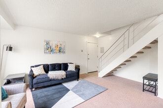 Paradise At Parkside Apartments in Washington, DC - Foto de edificio - Interior Photo