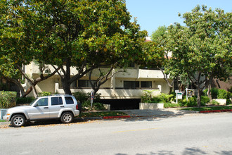 Condominiums in Glendale, CA - Building Photo - Building Photo