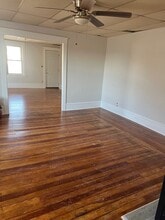 1053 Bedford St in Fall River, MA - Foto de edificio - Building Photo