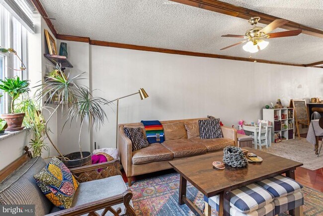 808 Sears St in Philadelphia, PA - Building Photo - Building Photo