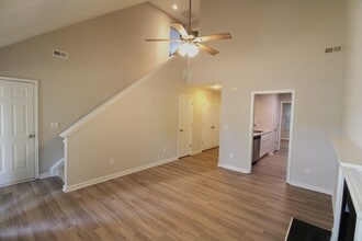 5214 Grass Run Ct in Charlotte, NC - Building Photo - Building Photo