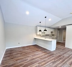 521 Middleline Rd in Ballston Spa, NY - Building Photo - Building Photo