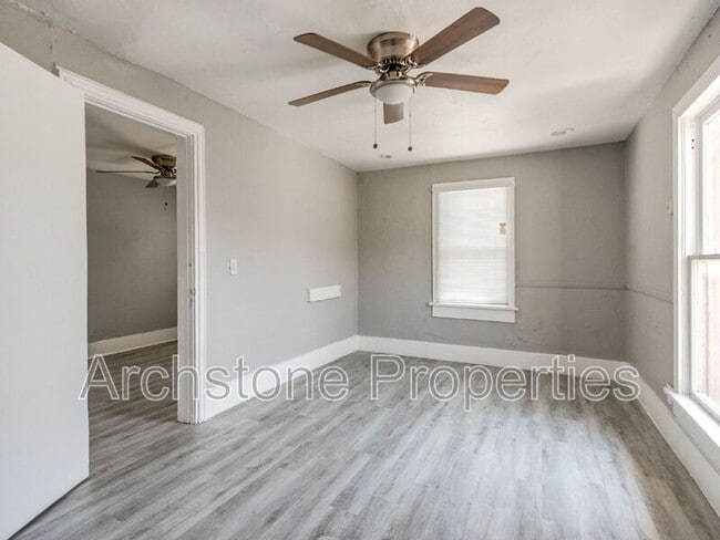 property at 4407 N Military Ave