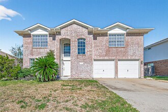 17522 Coventry Squire Dr in Houston, TX - Building Photo - Building Photo