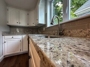 134 Albion St, Unit #2 in Somerville, MA - Building Photo - Building Photo