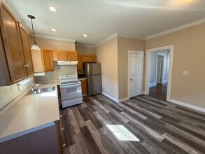 38 Orchard St, Unit 38 Down in Amesbury, MA - Building Photo - Building Photo