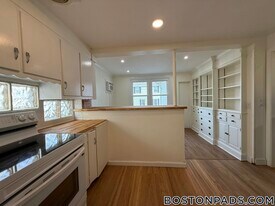 522 Hancock St in Quincy, MA - Building Photo