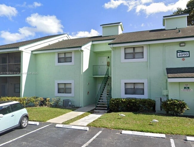 property at 4090 N Pine Island Rd