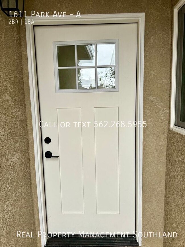 1611 Park Ave, Unit A in Long Beach, CA - Building Photo - Building Photo