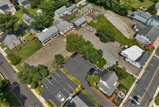 39 Mine St in Flemington, NJ - Building Photo - Building Photo