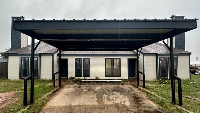 property at 3023 Beechwood St