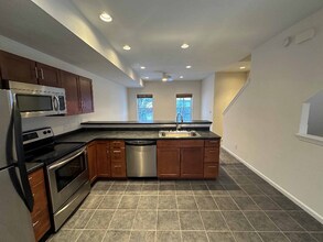 1113 Umber Dr in Traverse City, MI - Building Photo - Building Photo