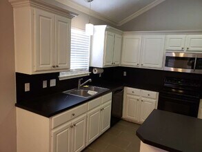 9705 Avenue W in Lubbock, TX - Building Photo - Building Photo