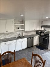 16 Dudley Ave in Newport, RI - Building Photo - Building Photo