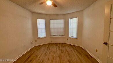 3696 Barbizon Cir N in Jacksonville, FL - Building Photo - Building Photo