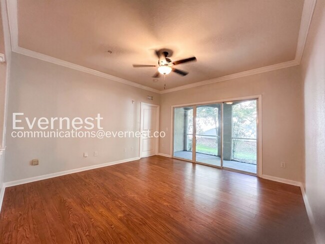 8290 Gate Pkwy W, Unit 1301