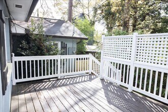 678 Vernon Ave SE in Atlanta, GA - Building Photo - Building Photo