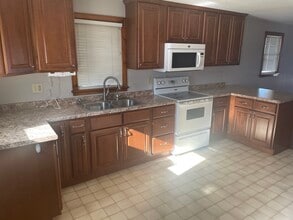 207 NW Frank Ave in Elysian, MN - Building Photo - Building Photo