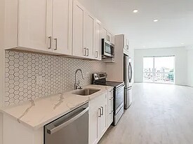 1622 Point Breeze Ave in Philadelphia, PA - Building Photo